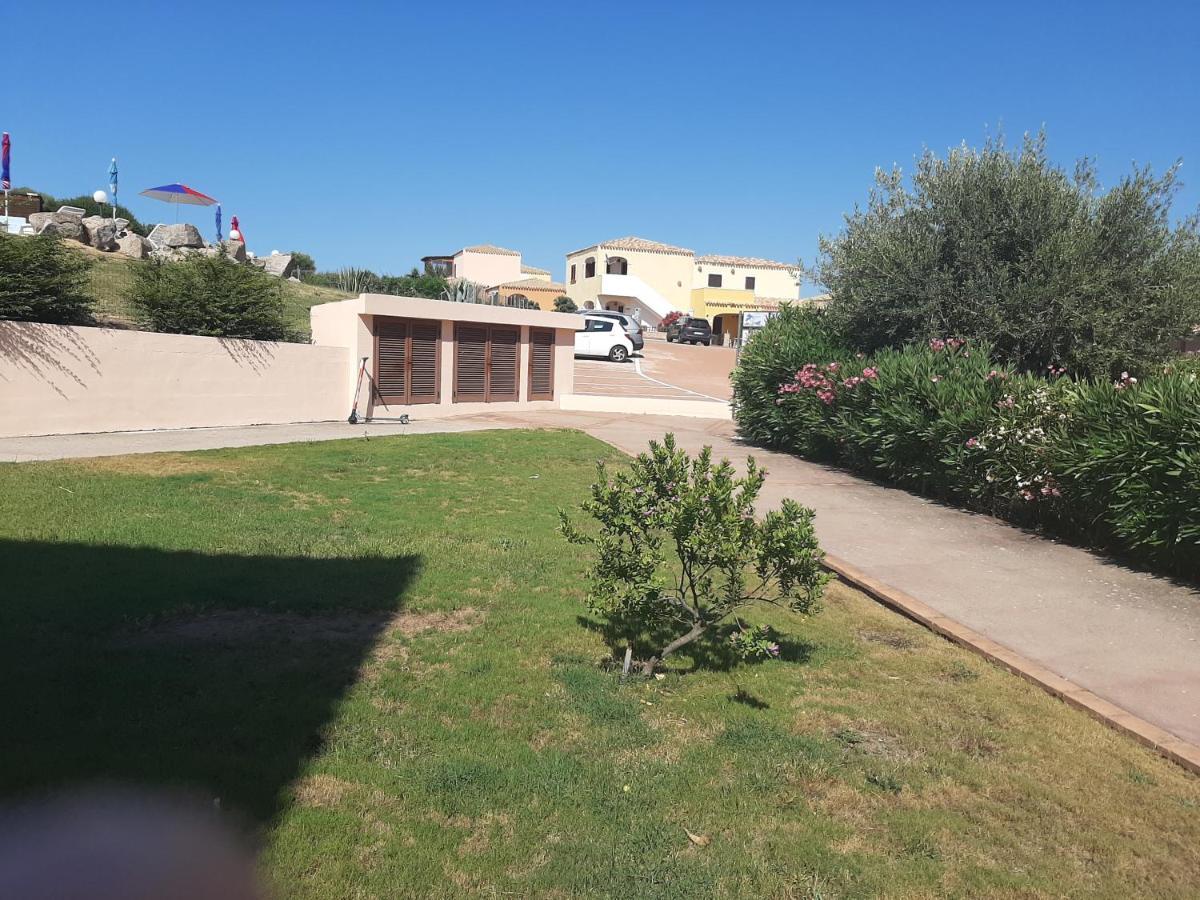 Appartamento Residence Mirice Vignola Mare Aglientu Casa Giorgia Екстер'єр фото