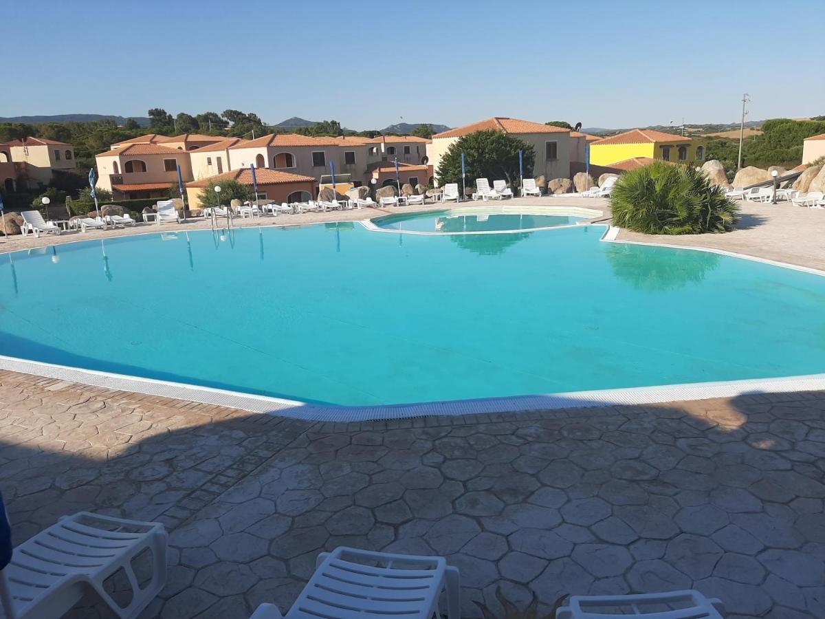 Appartamento Residence Mirice Vignola Mare Aglientu Casa Giorgia Екстер'єр фото
