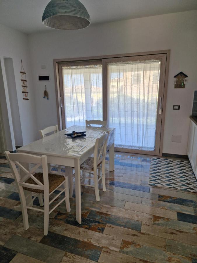 Appartamento Residence Mirice Vignola Mare Aglientu Casa Giorgia Екстер'єр фото